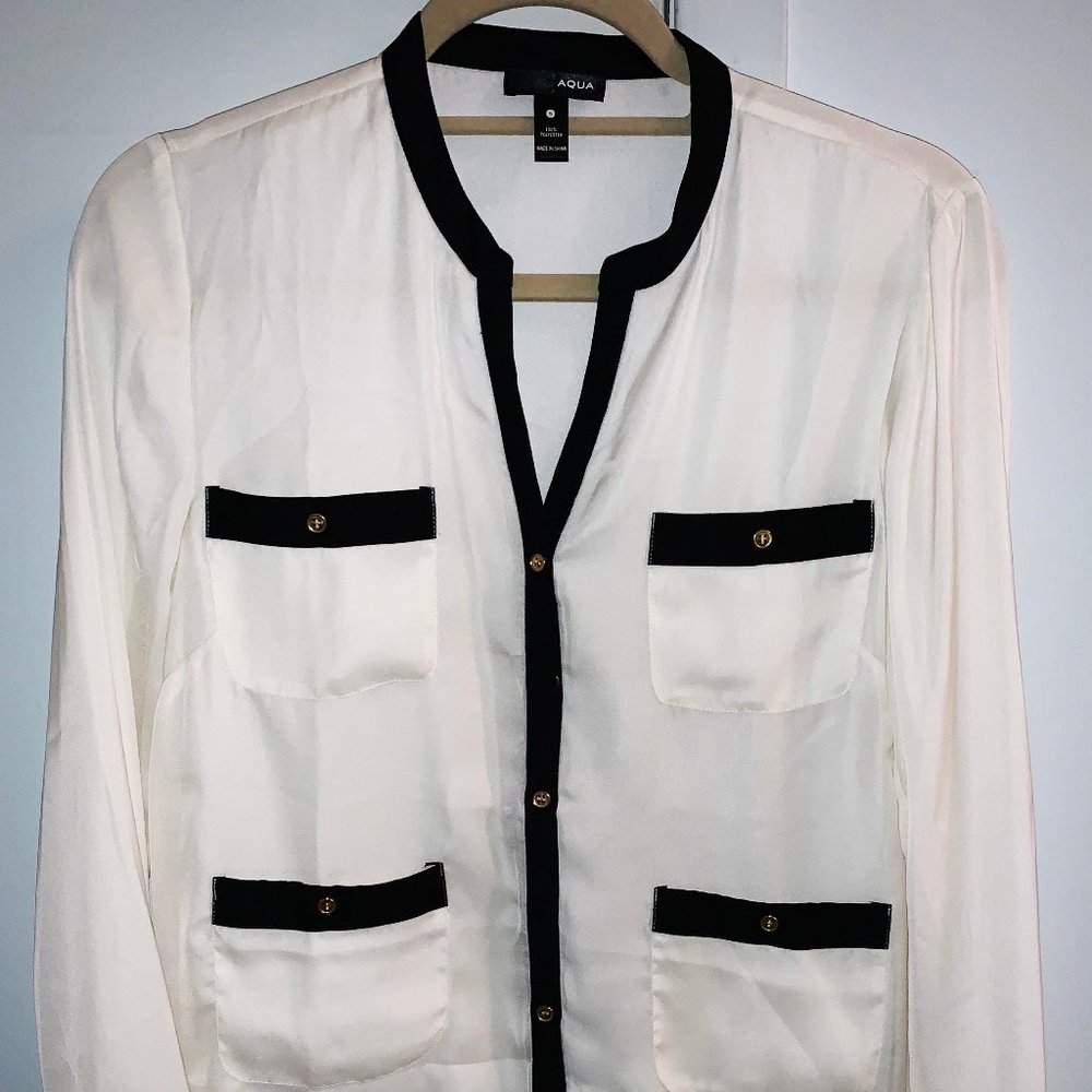 EUC $88 AQUA Cream Button-Front Blouse, Sz S